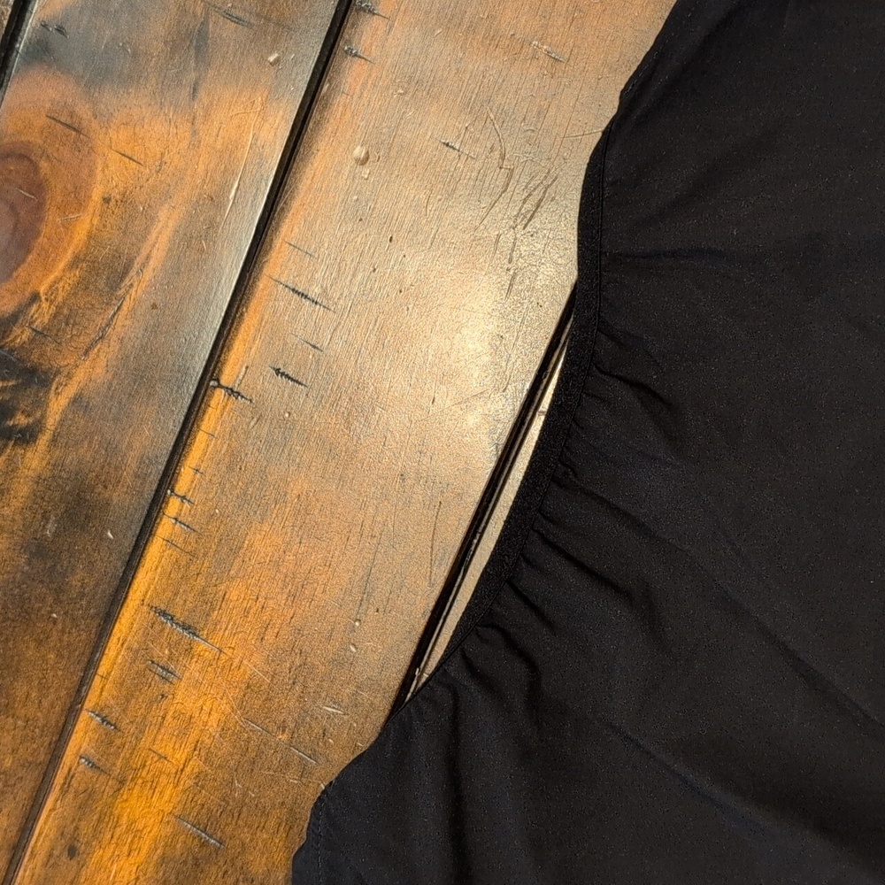 Wone The Classic Tee - Picture 8 of 8
